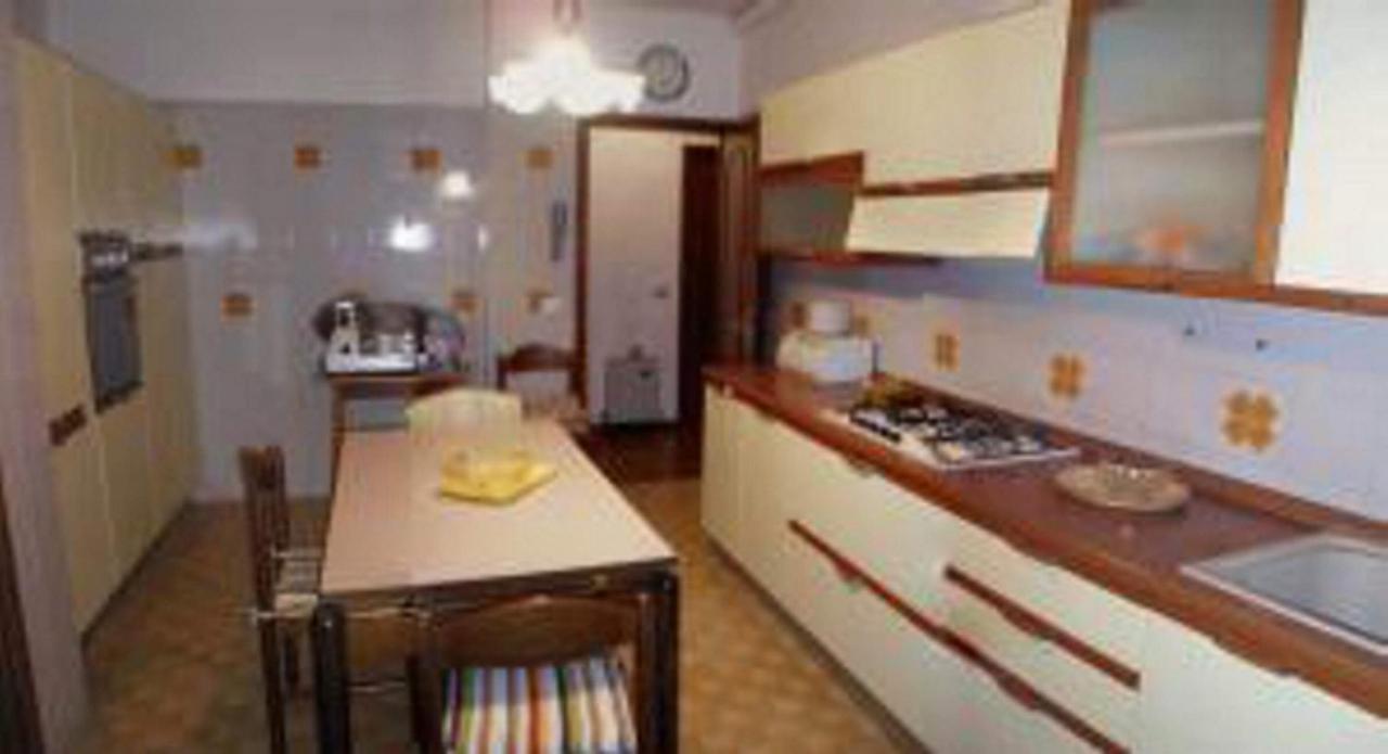 Attico Nel Borgo Διαμέρισμα Torri Del Benaco Εξωτερικό φωτογραφία