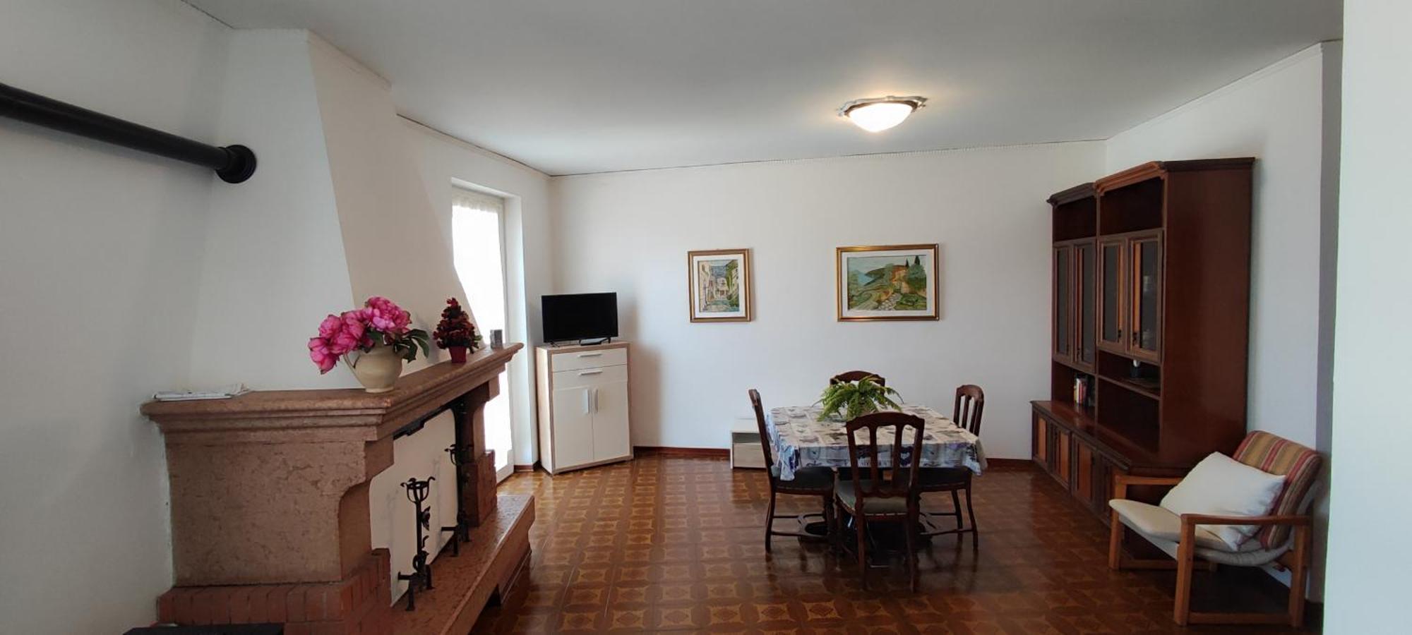 Attico Nel Borgo Διαμέρισμα Torri Del Benaco Εξωτερικό φωτογραφία